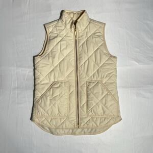 J.Crew Women’s Quilted Puffer Vest Size XS Cream Zip Front Sleeveless
